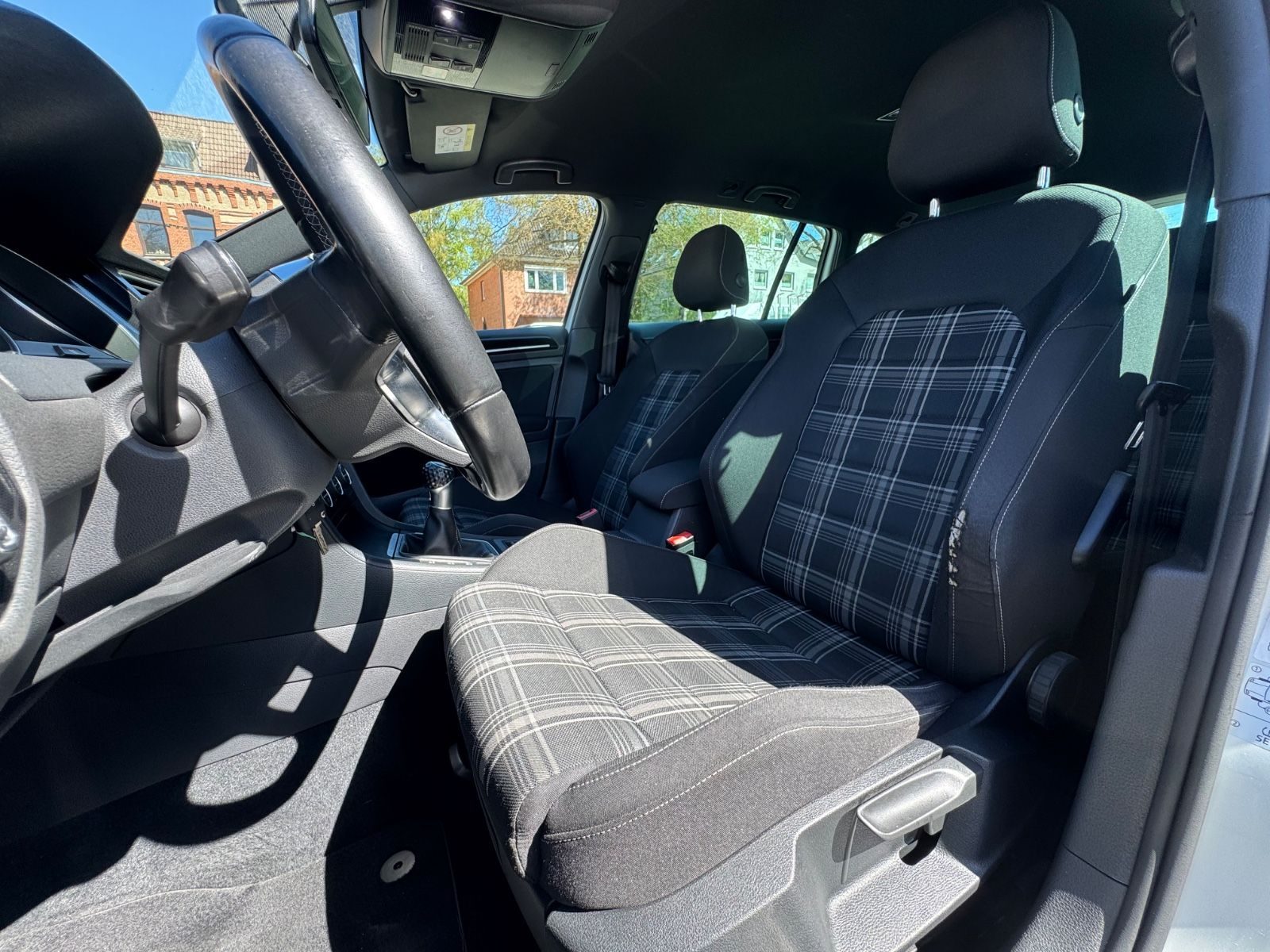Volkswagen Golf – Bild 14