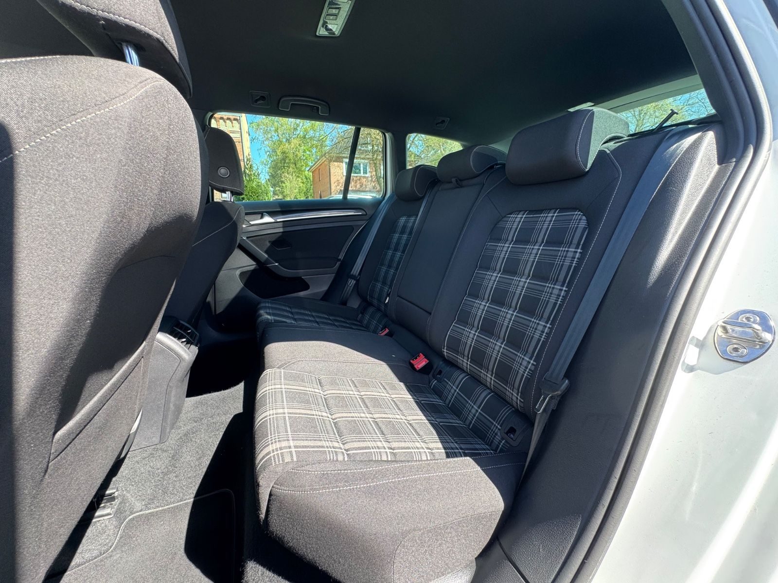 Volkswagen Golf – Bild 15